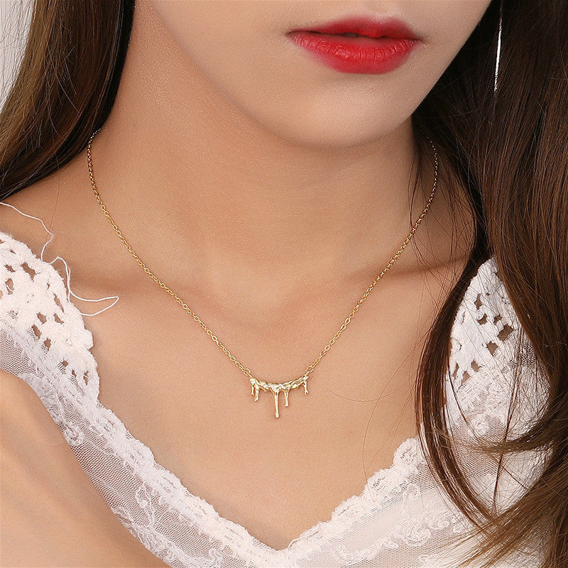 Dripping wax design necklace